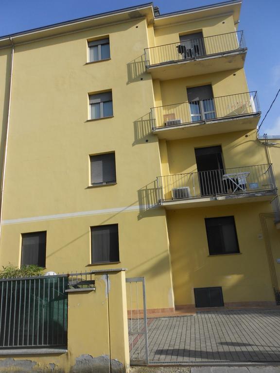 Residence Il Rampicante Монтичелли-Терме Экстерьер фото