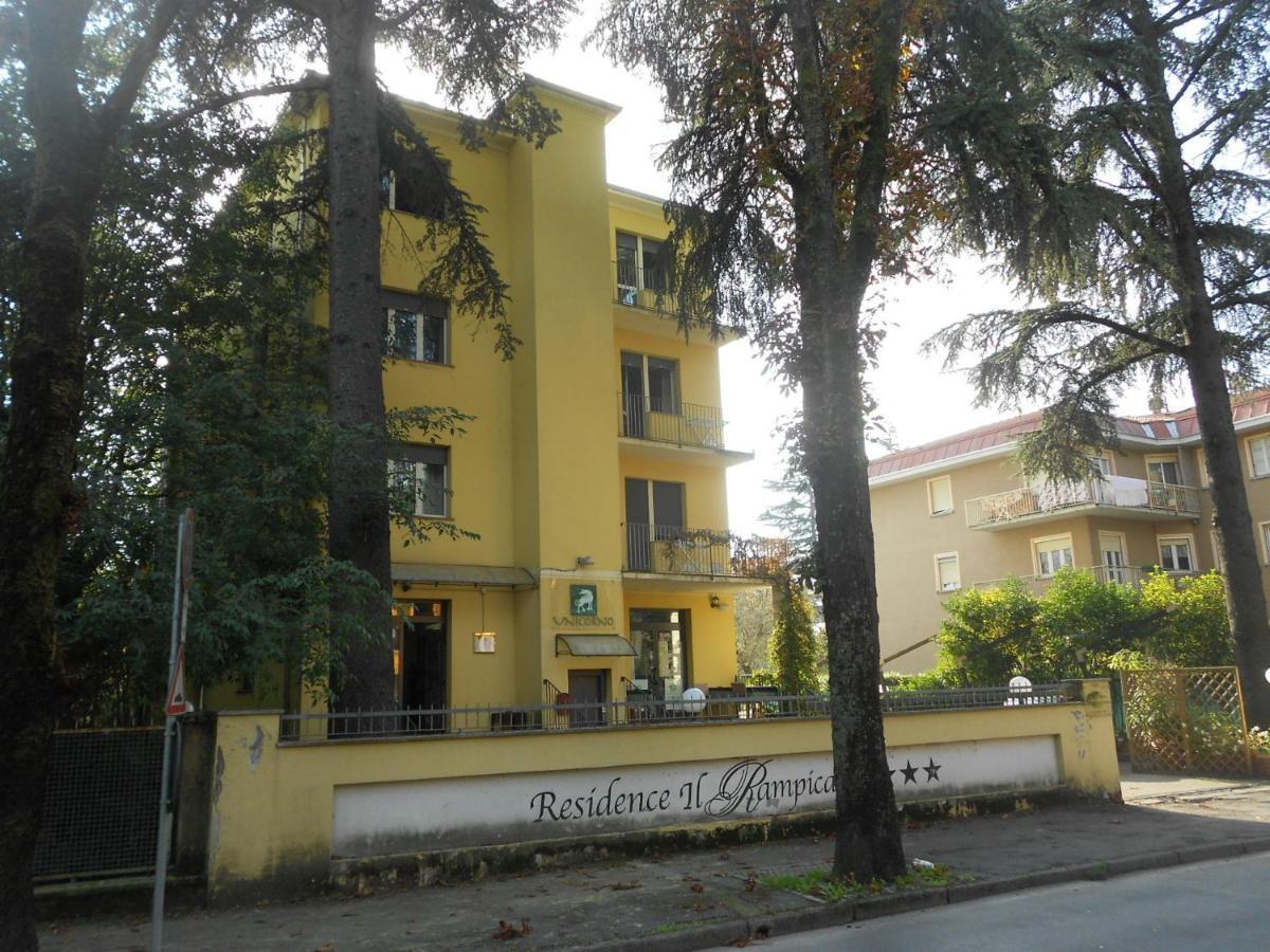 Residence Il Rampicante Монтичелли-Терме Экстерьер фото