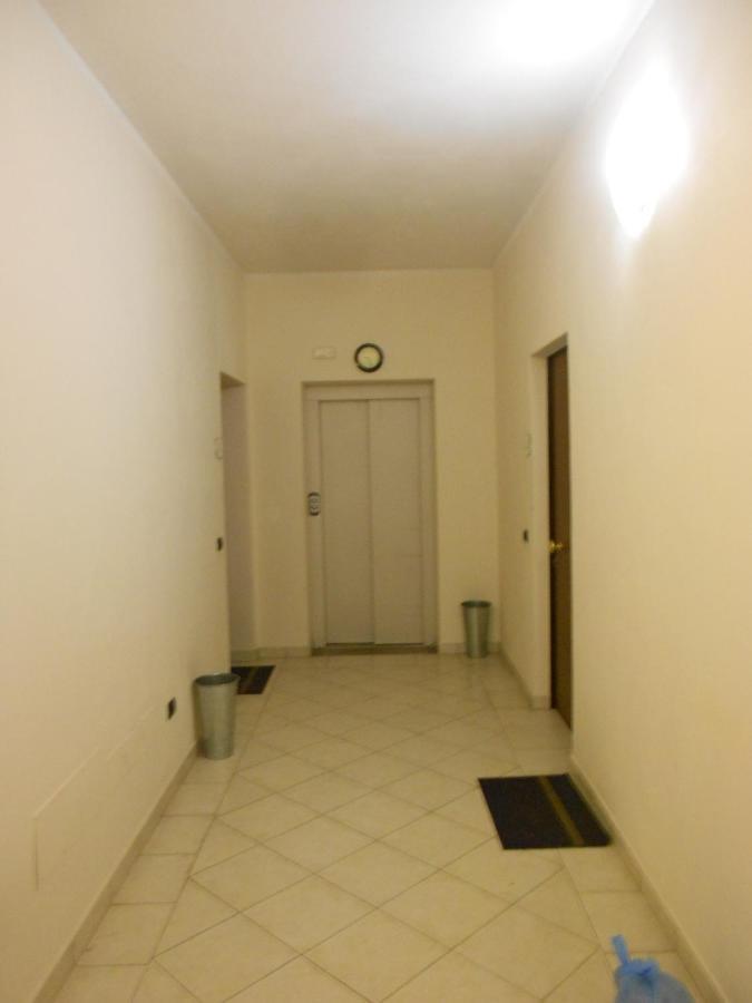 Residence Il Rampicante Монтичелли-Терме Номер фото